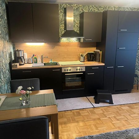Gemuetliche Wohnung Koelner Norden Bagian luar foto