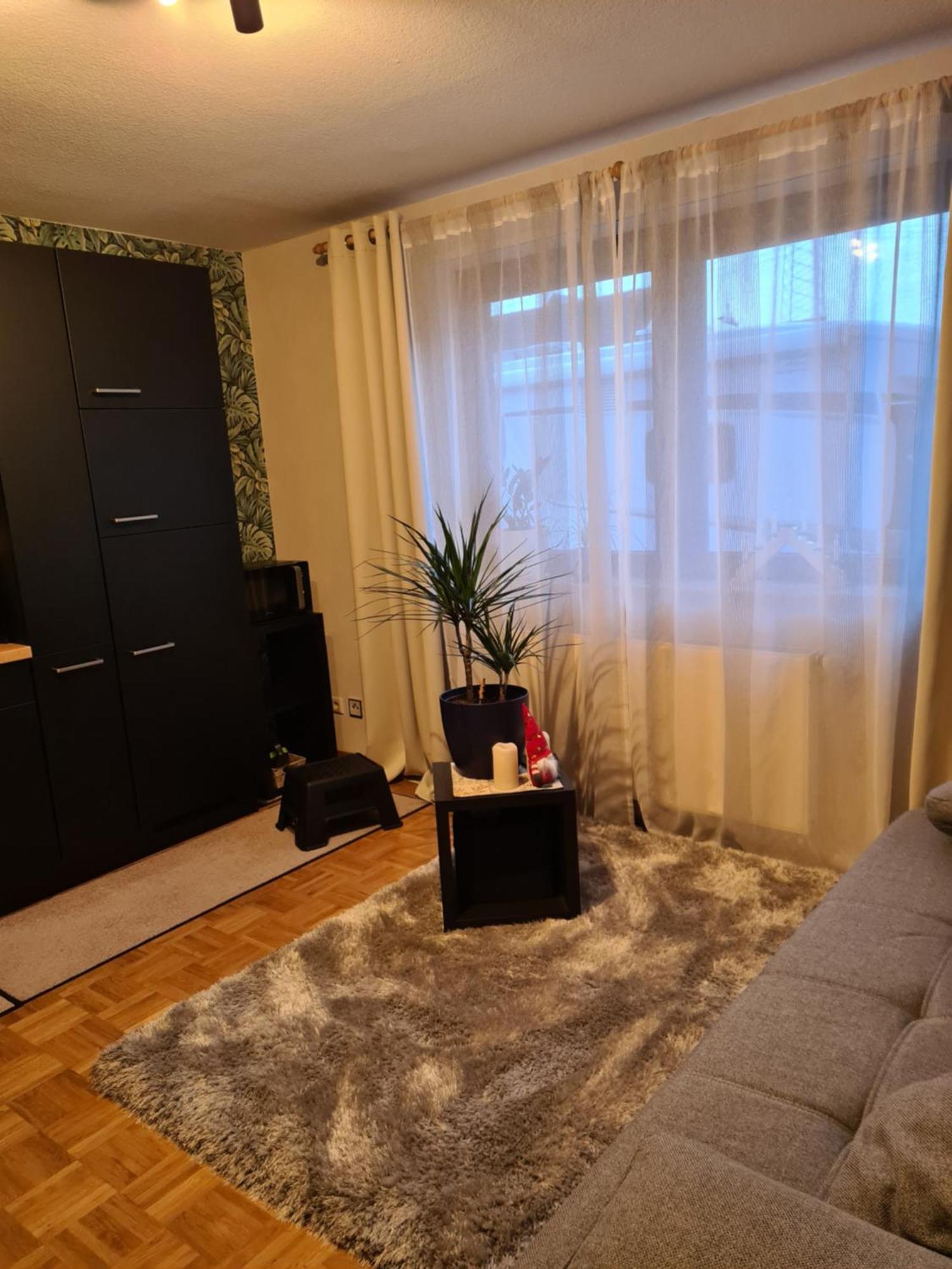 Gemuetliche Wohnung Koelner Norden Bagian luar foto
